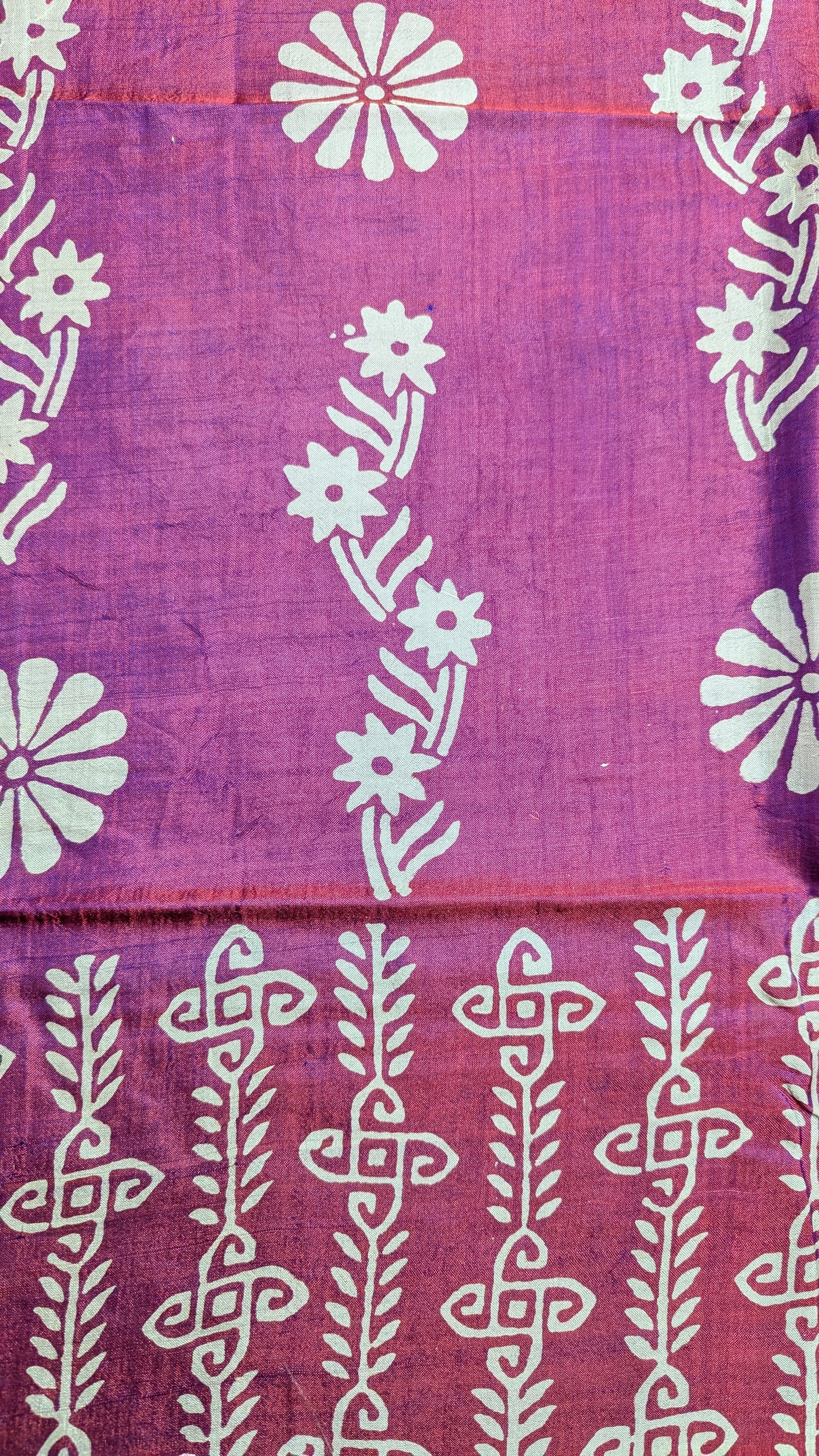 Purple Katan Silk with white floral patterns, pallu close up